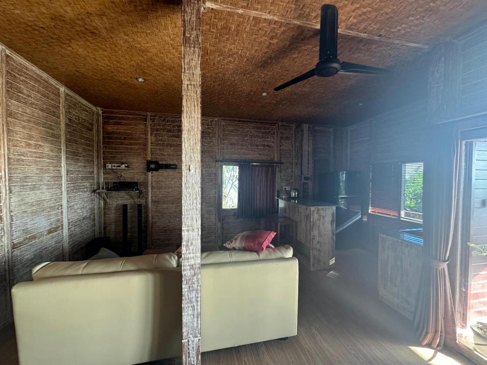 Kov Ceningan Hotel Нуса Лембонган Екстериор снимка
